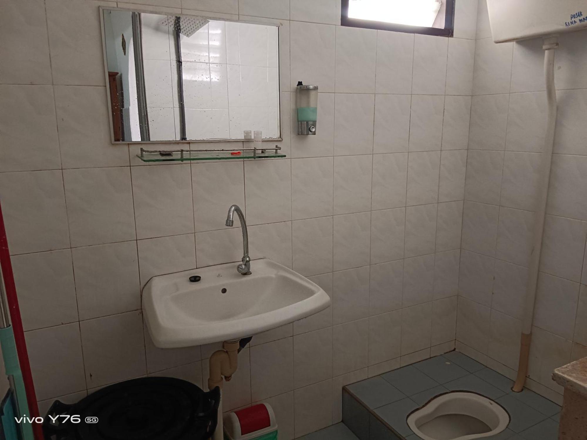 De' Aman Homestay Джитра Екстериор снимка